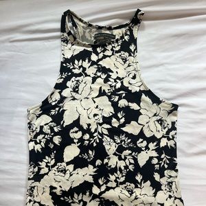 Stunning urban outfitters halter top